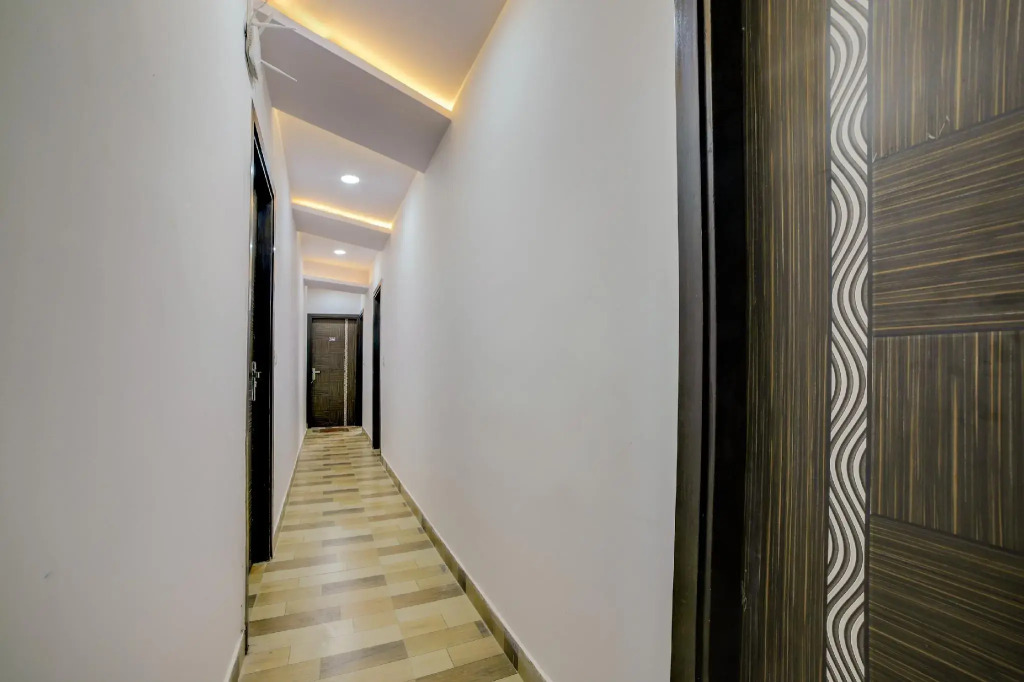 OYO 68069 Metro VIew