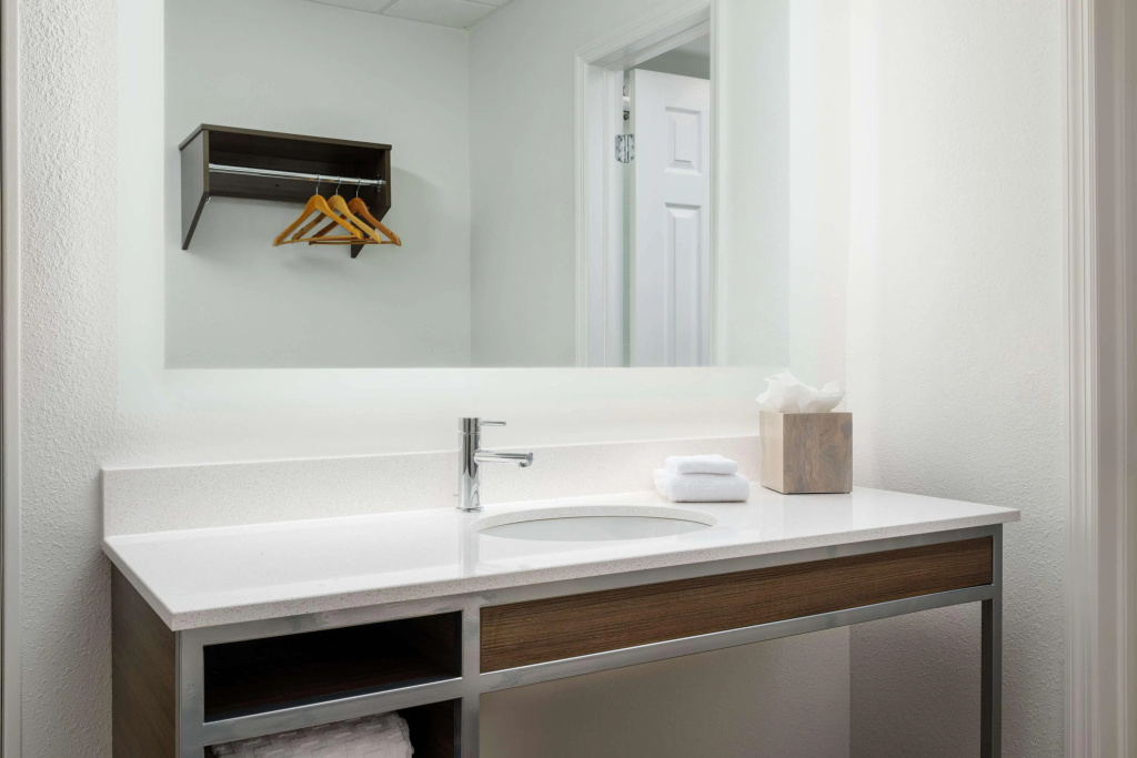 Best Western Naples Inn & Suites