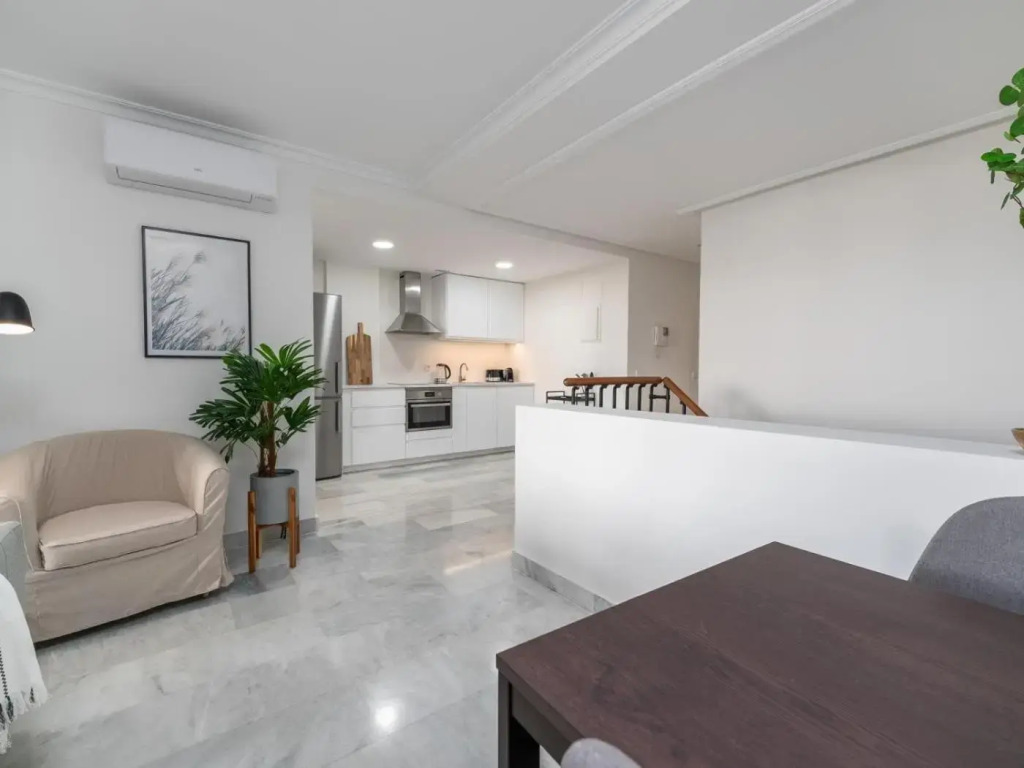 Señorío de aloha 2 bedroom within walking distance to Puerto Banus