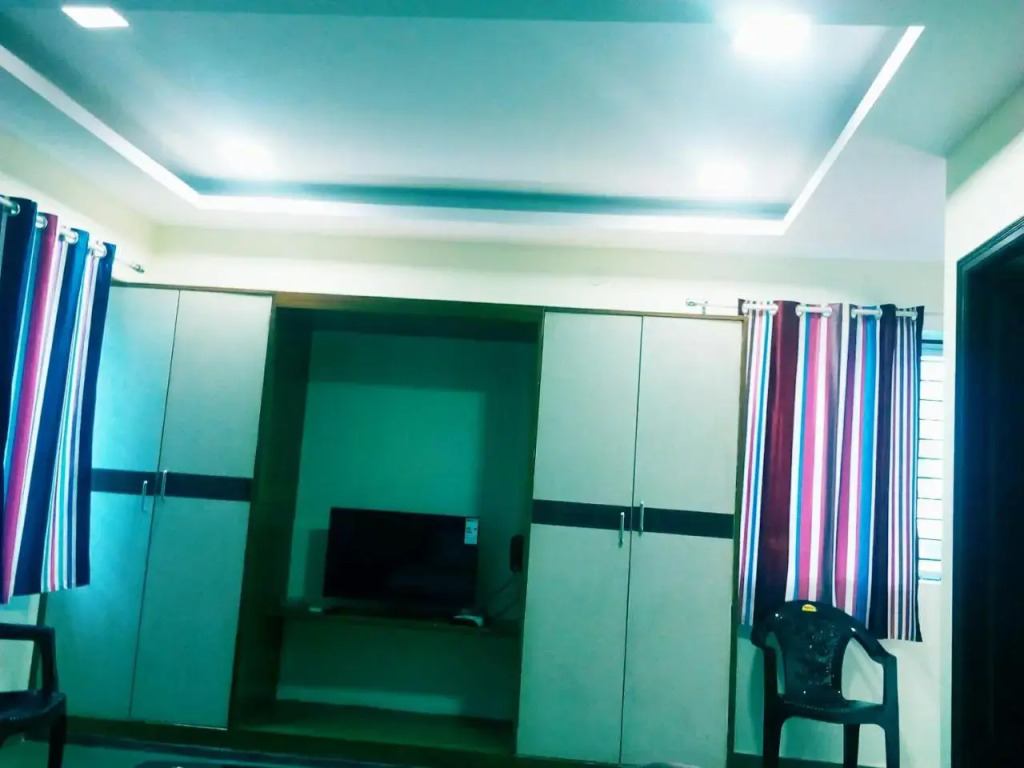 Kempegowda Lodging & Boarding