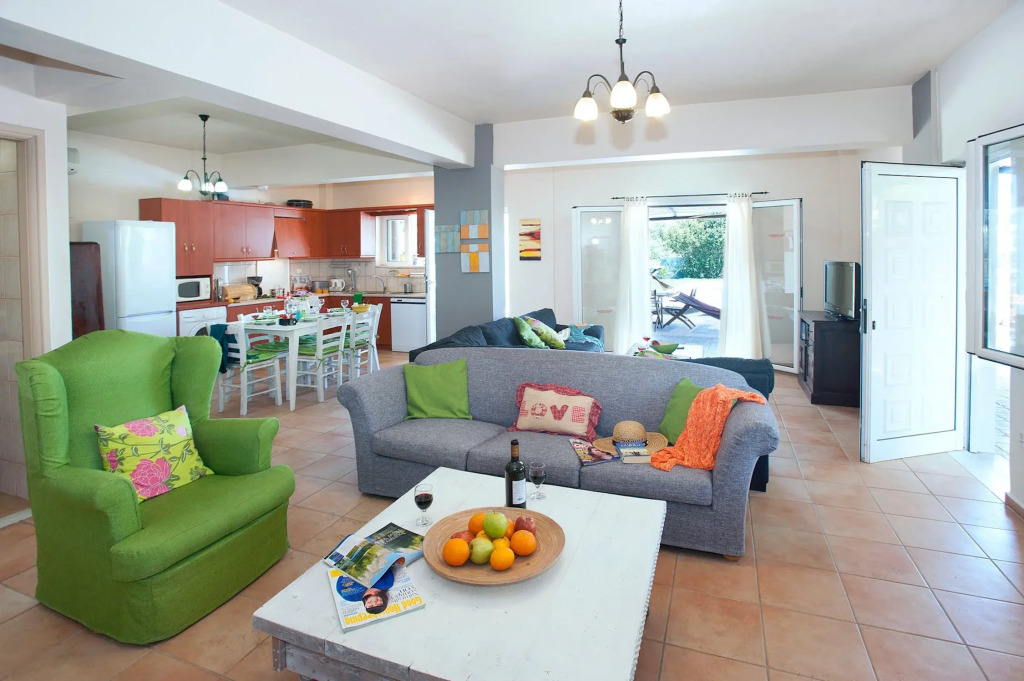 Villa Liostasi with private swimming pool