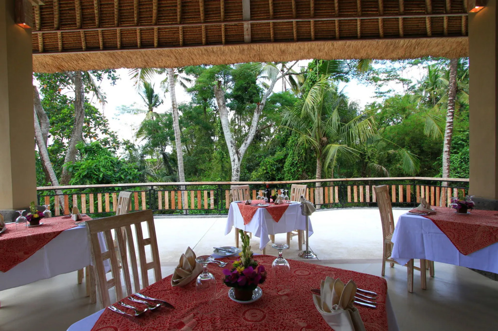Mesari Hotel - Rice Terrace Retreat with Pool & Restaurant