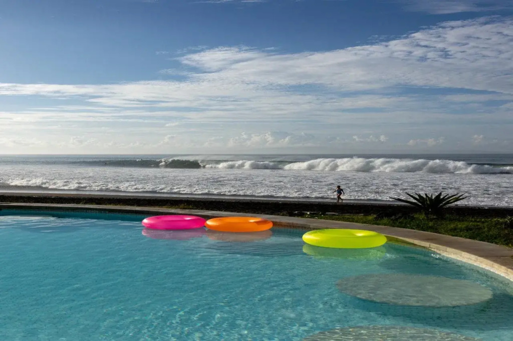 Hotel Komune and Beach Club Bali