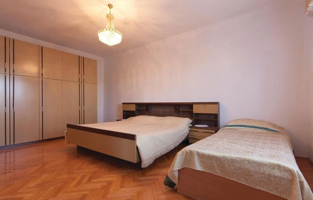 Nice Apartment in Barban With 2 Bedrooms