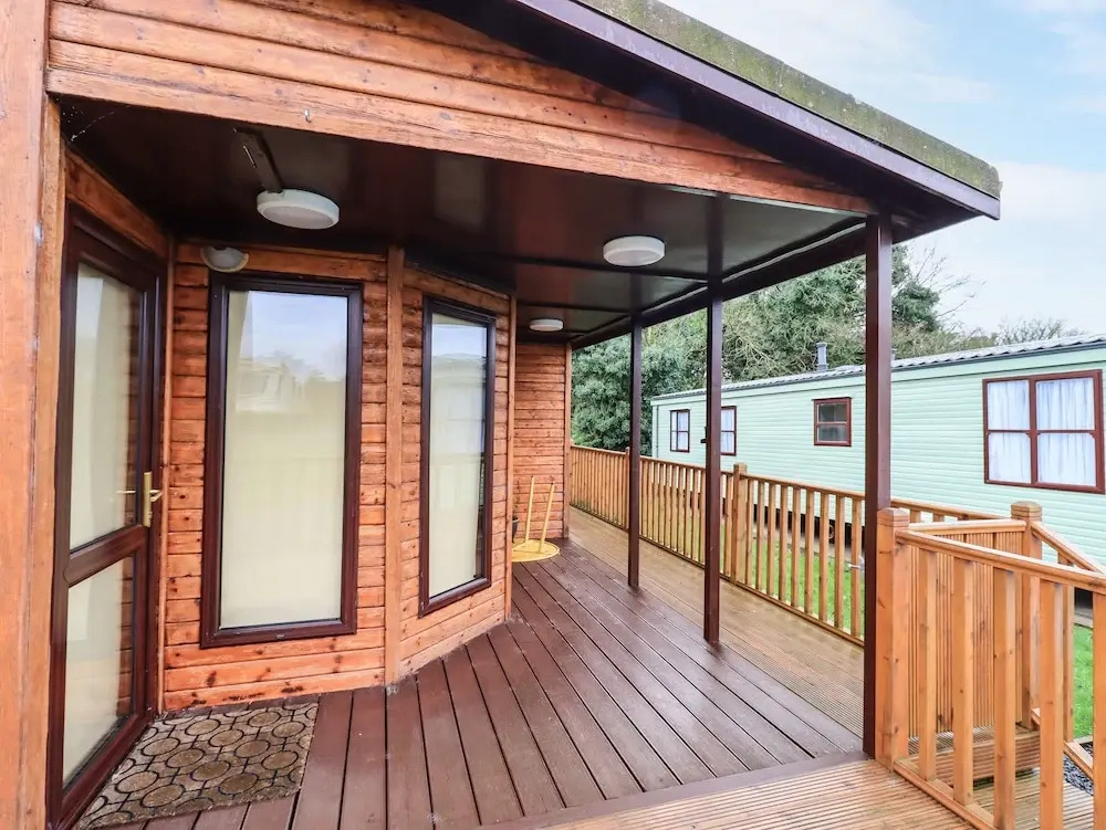 Roe Deer Lodge