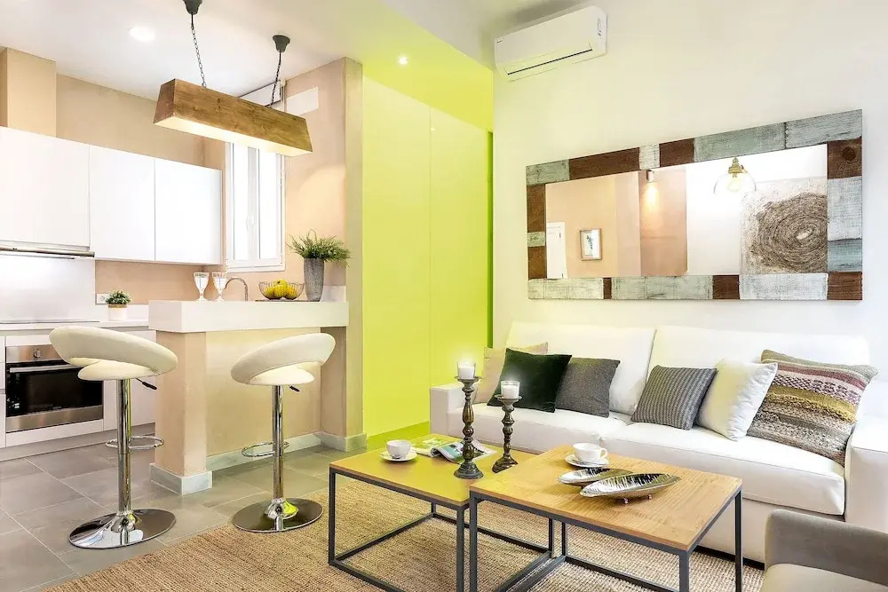 Beautiful Duplex with Terrace in the City Center. Galera IV