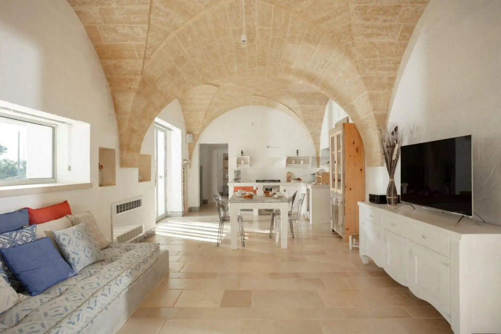 Elegant and refined villa with pool immersed into the mediterannean bush-DIMORA DALUMA