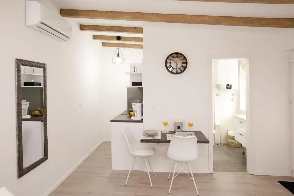 Studio apartments Tara
