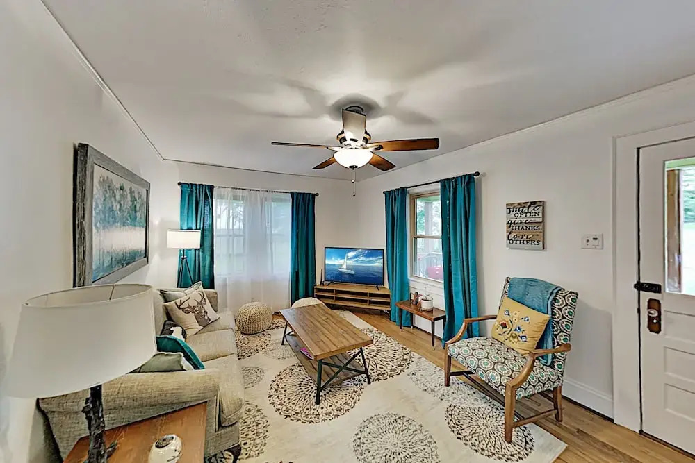7groves1 3 Bedroom Home