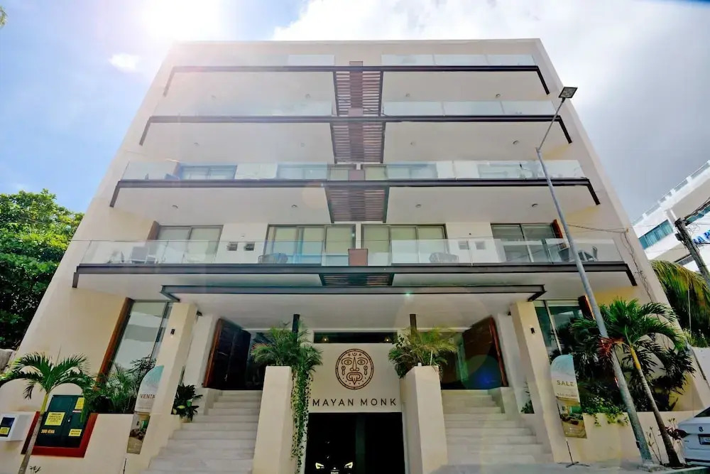 MAYAN MONK Suites