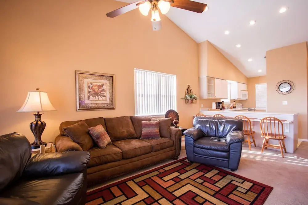 Overlook Grove - 2 Br Condo