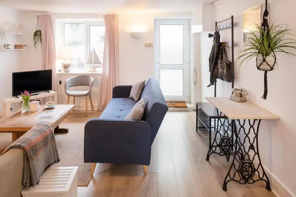 Nomi Homes-Topsham