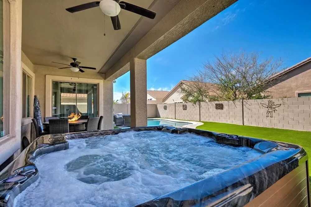 Group Fun in Glendale! Getaway w/ Private Pool