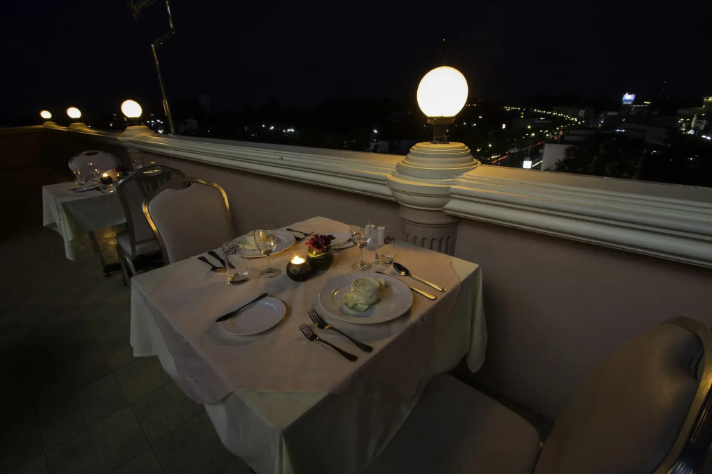 Crystal Hotel Krabi