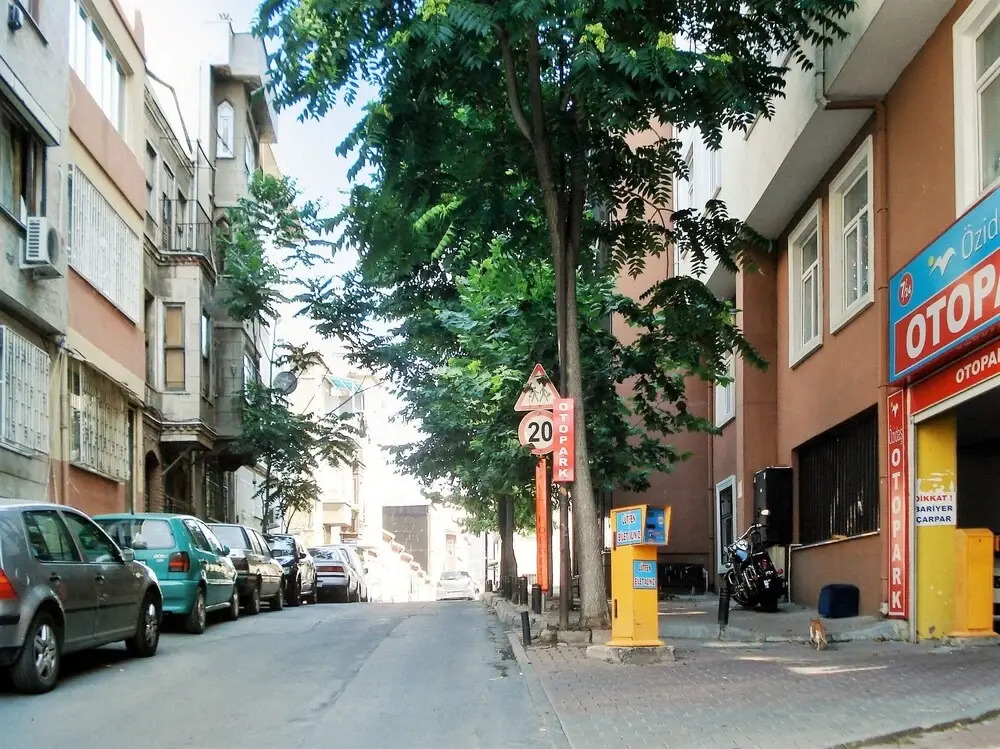 Calm and Comfortable City Apartment in the Heart of Istanbul With 3 Be