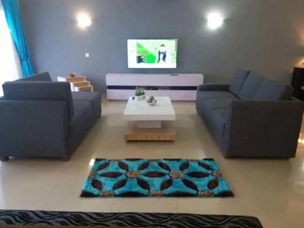 Amara Suites (Banana Island)