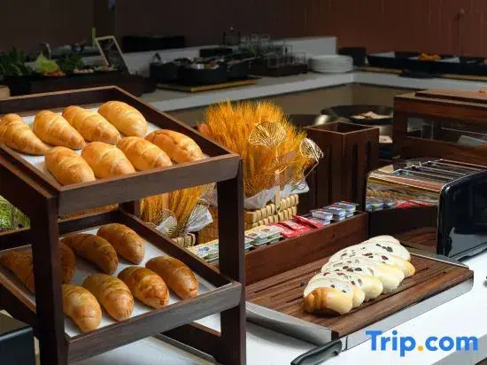 Zhoushan Shengsi Bendao Daoqin Park Atour Hotel