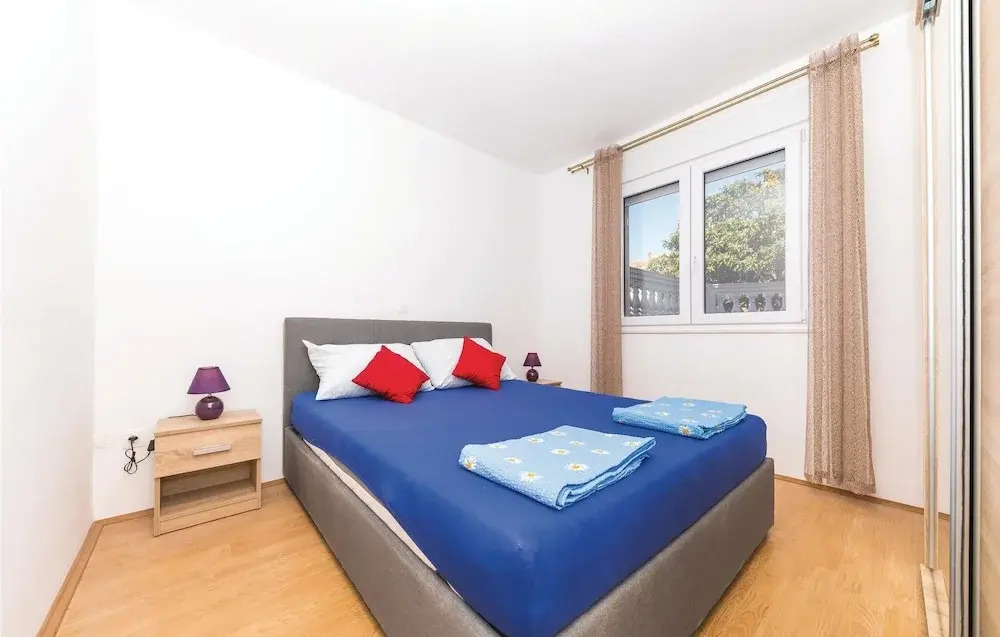 Awesome Apartment in Kastel Gomilica With 3 Bedrooms and Wifi