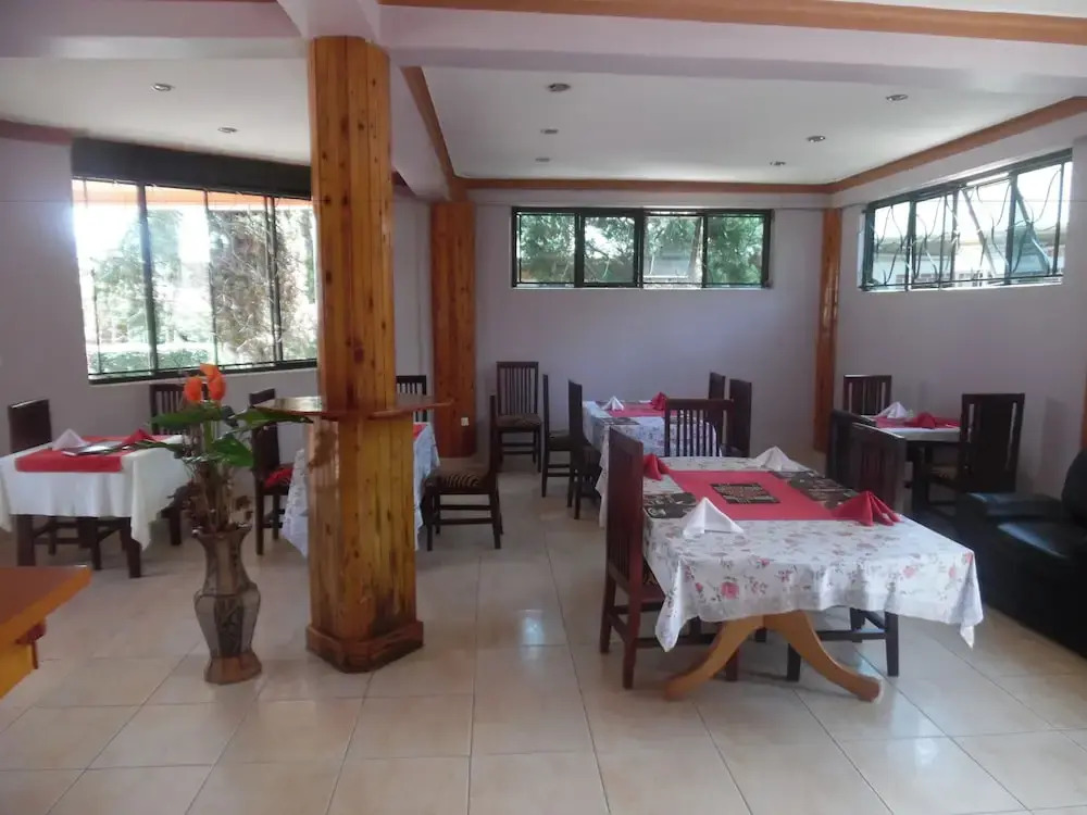 Jonel Hotel & Apartments