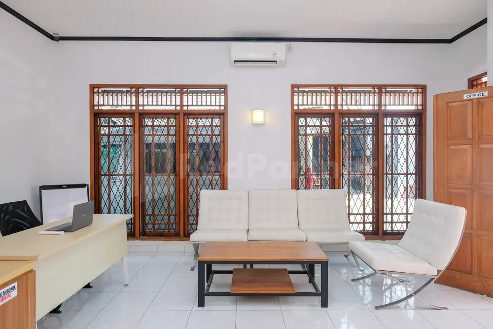 Griya Asri Guest House RedPartner