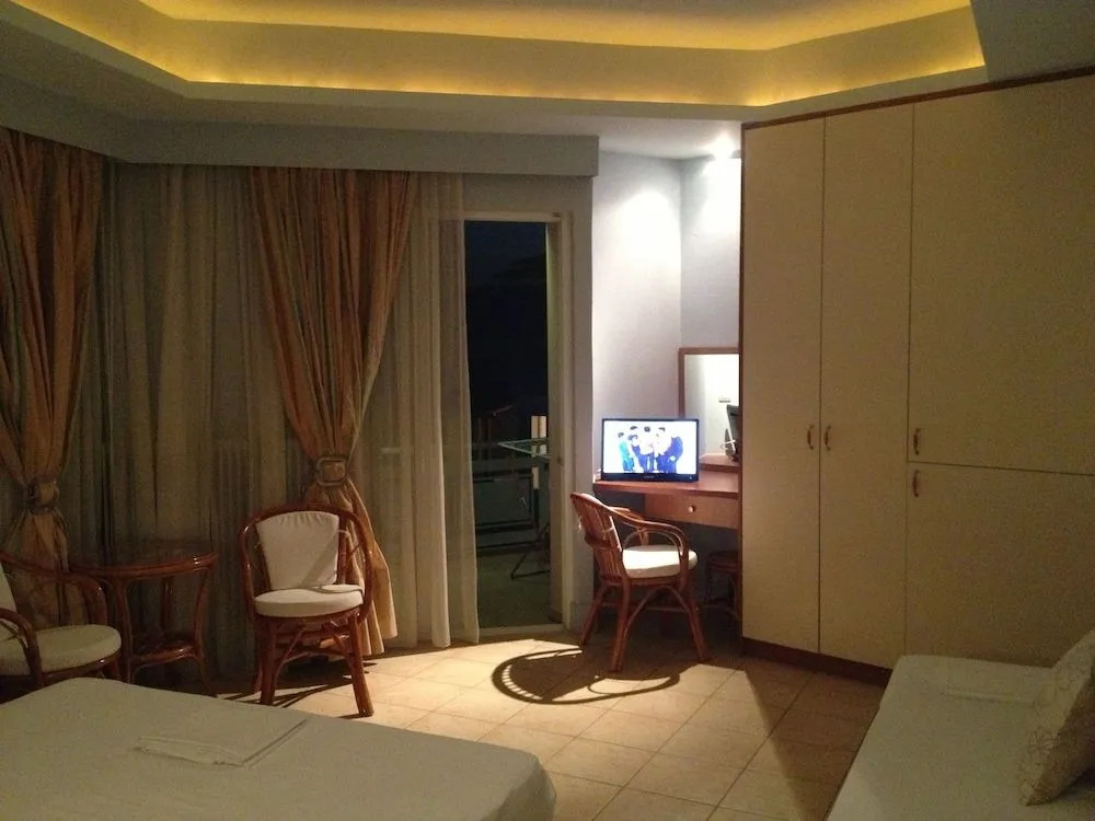 Souris Hotel