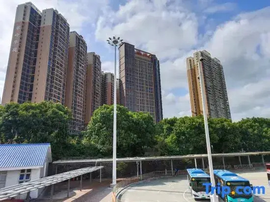 Xiyu international boutique apartment