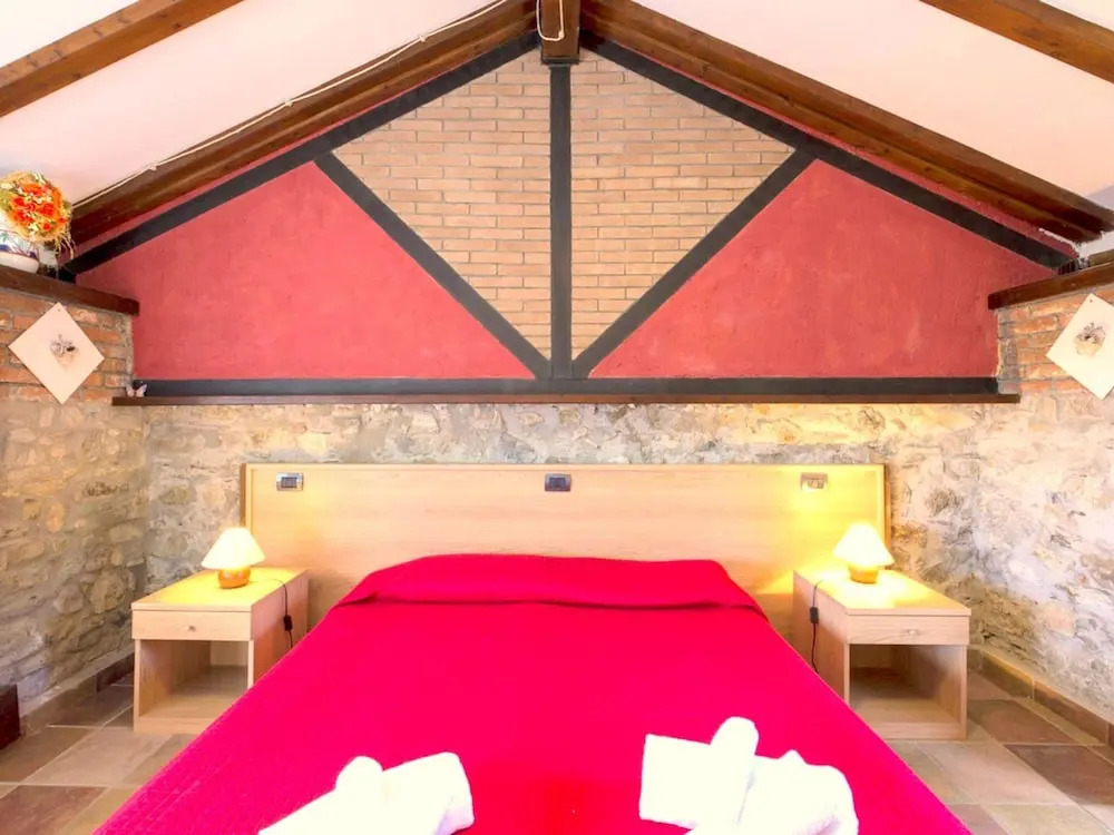 Charming Residence in the Hills Surrounding La Spezia