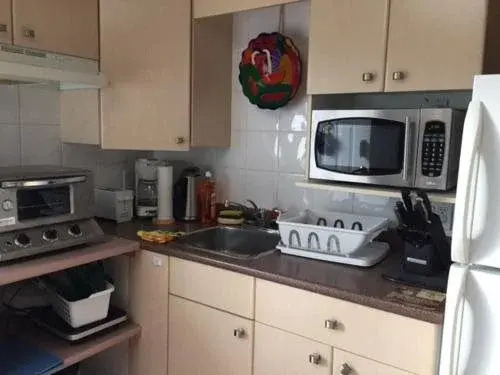 Ocean Breeze Executive Bed and Breakfast