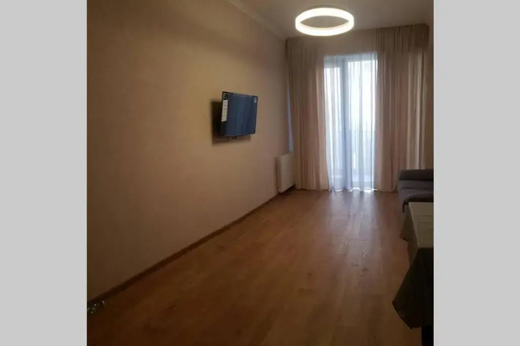 Apartment - 200 m Near Central Park