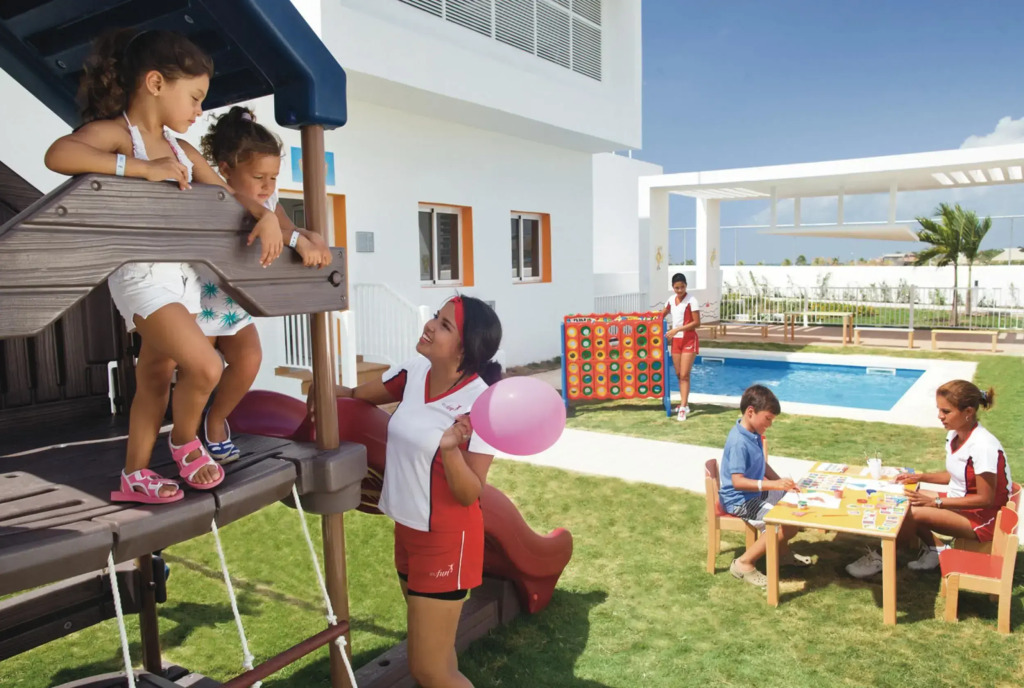 Hotel Riu Playa Blanca - All Inclusive
