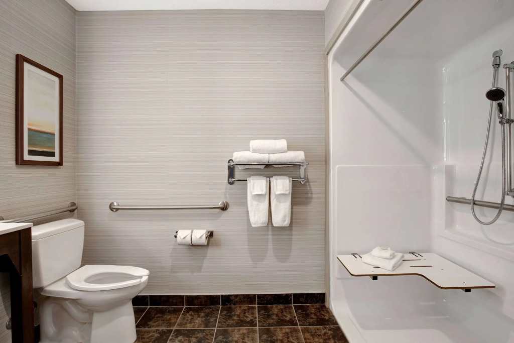 Days Inn & Suites by Wyndham Yorkton