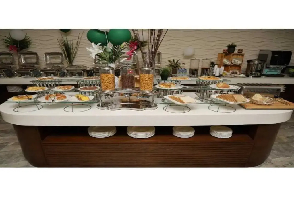 Grand Plaza Hotel