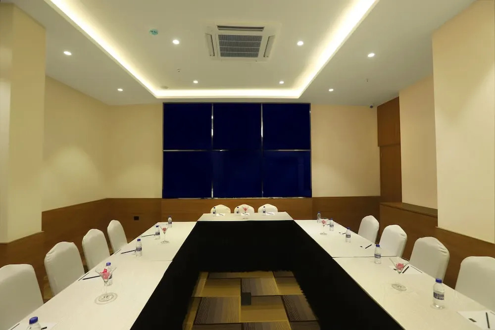 Aralia - A Business Hotel MIDC