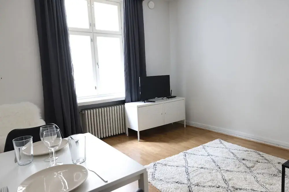 2ndhomes Cozy and Quiet 2BR Apartment