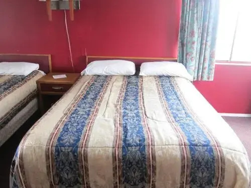Hampton Harbor Motel
