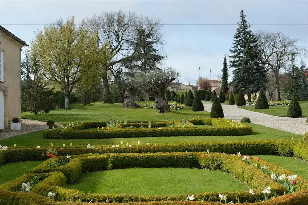Château Fombrauge - Bernard Magrez Luxury Wine Experience
