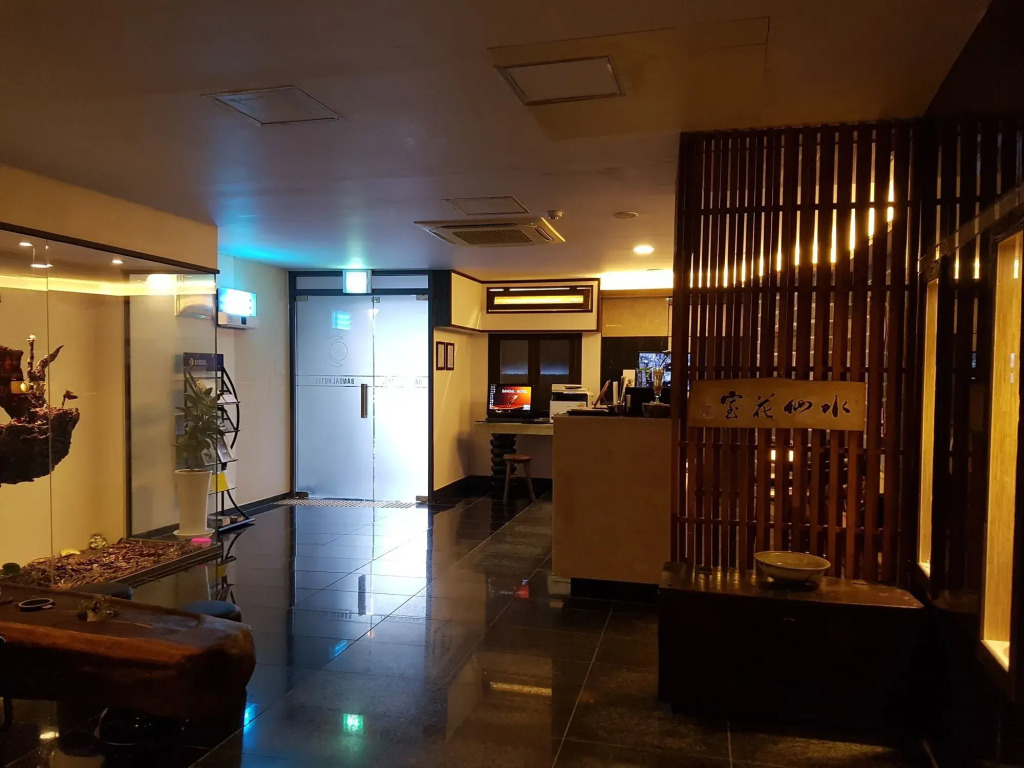Bandal Hotel Nampo
