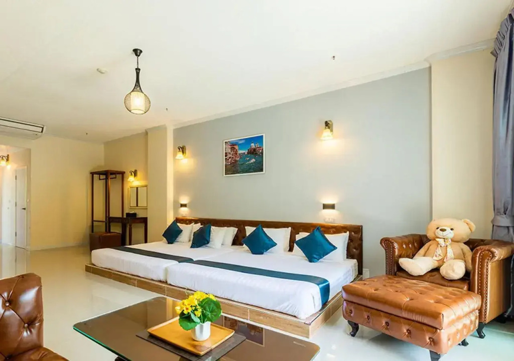 Khao Yai Fantasy Resort