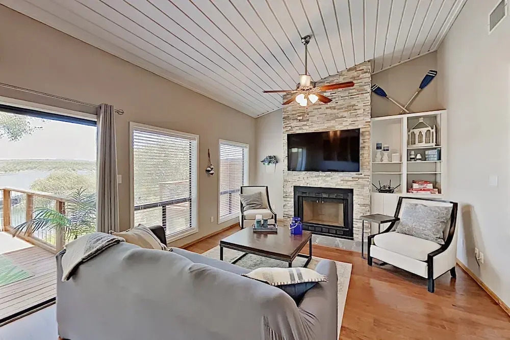 Lakeside Gem In Ridge Harbor W/ Resort Amenities 3 Bedroom Home