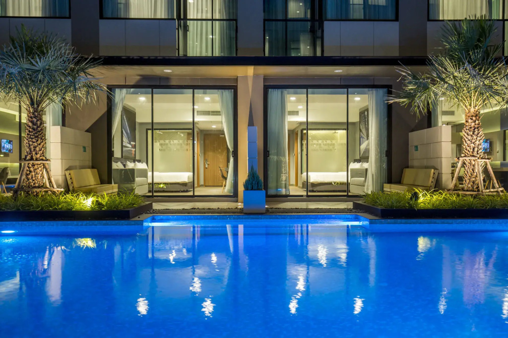 The Crystal Hotel Buriram