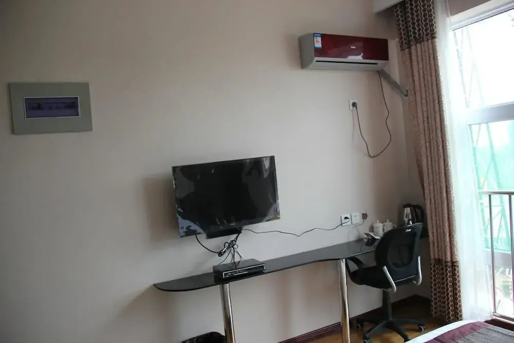Super 8 Hotel