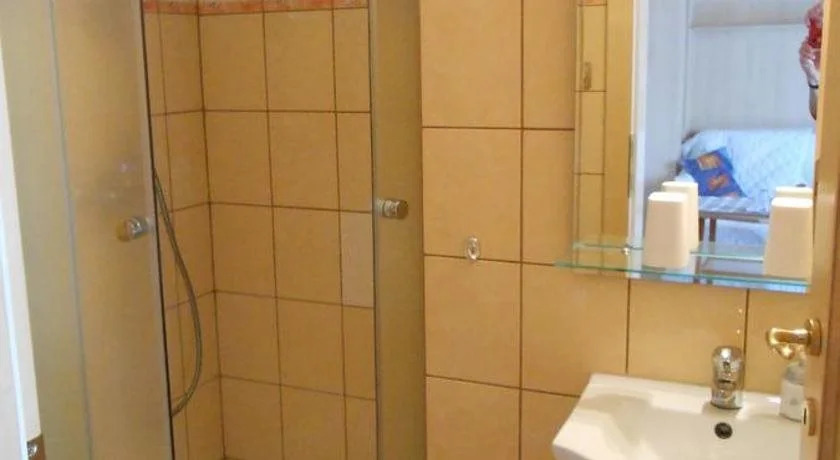 Aranyeső Vendégház Csorbai