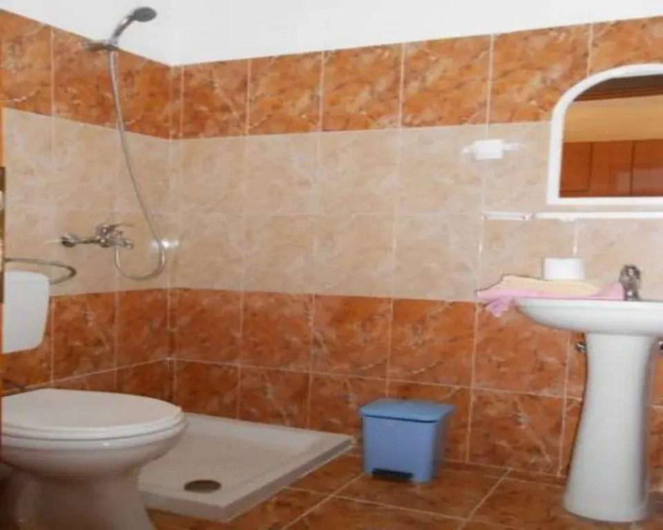 Hotel Erjani