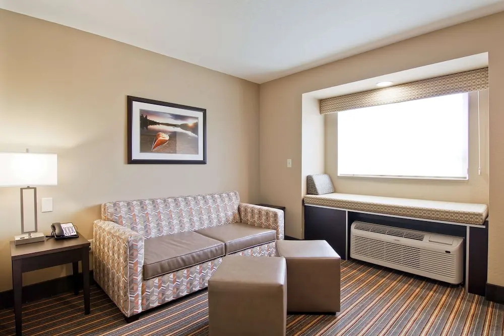 Microtel Inn