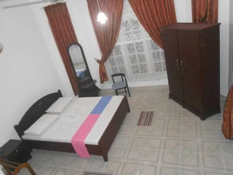 Kandy Casual Tourist Hotel