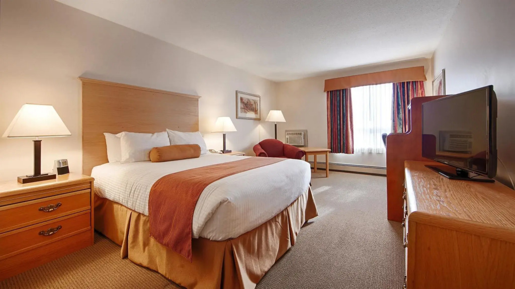 Tower Inn & Suites