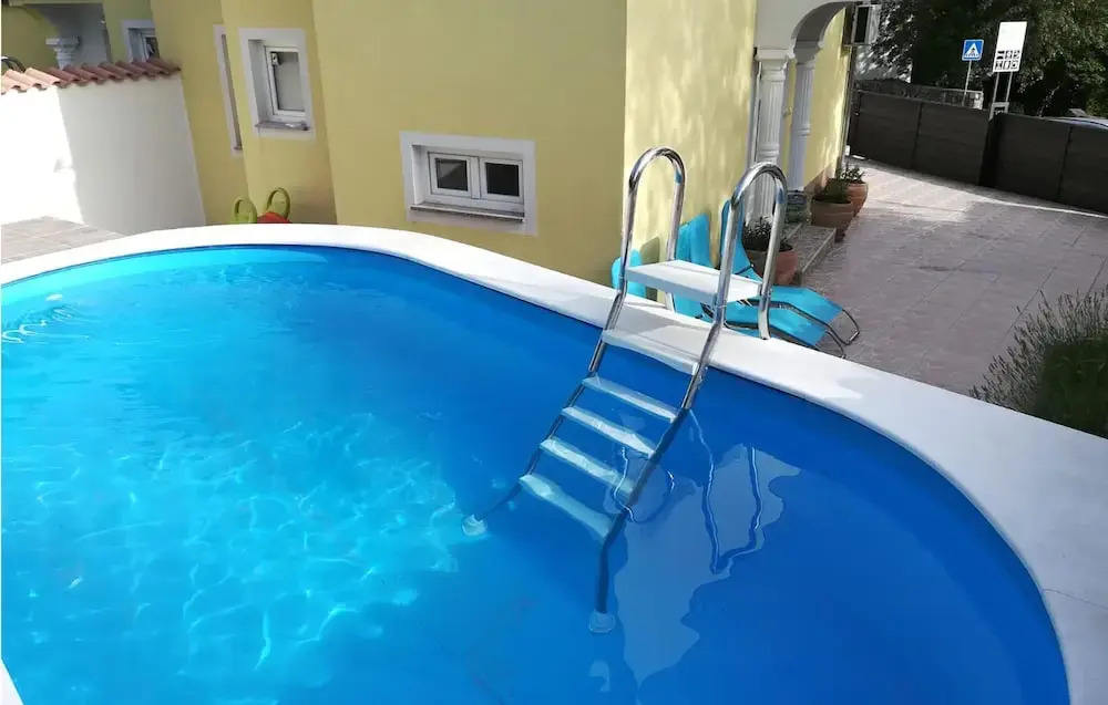 Amazing Home in Dramalj With 2 Bedrooms, Wifi and Outdoor Swimming Pool