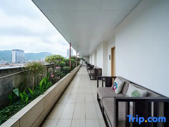 Yiju Qingyue Hotel