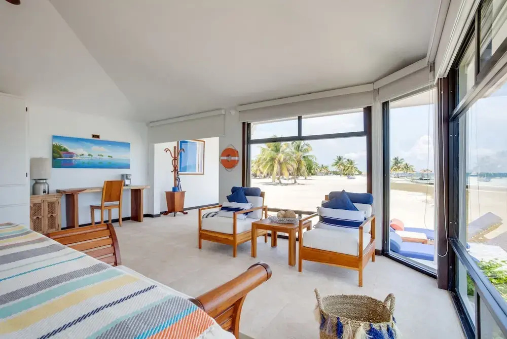 Royal Belize