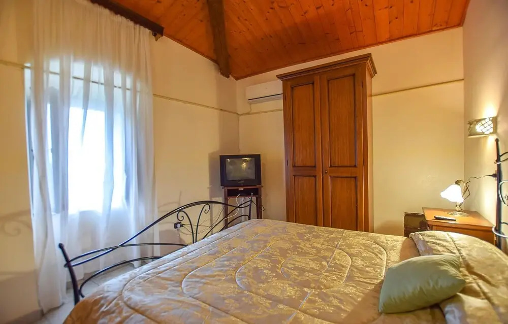 Beautiful Home in San Giovanni Rotondo With 1 Bedrooms, Wifi and Outdoor Swimming Pool